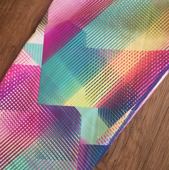 Colorful VSX Leggings - Picture 4 of 5